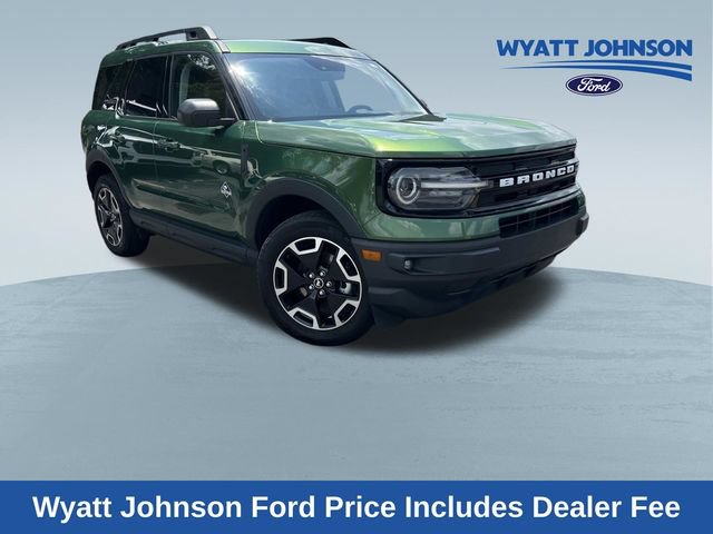 Used 2023 Ford Bronco Sport Outer Banks AWD/4WD image 1