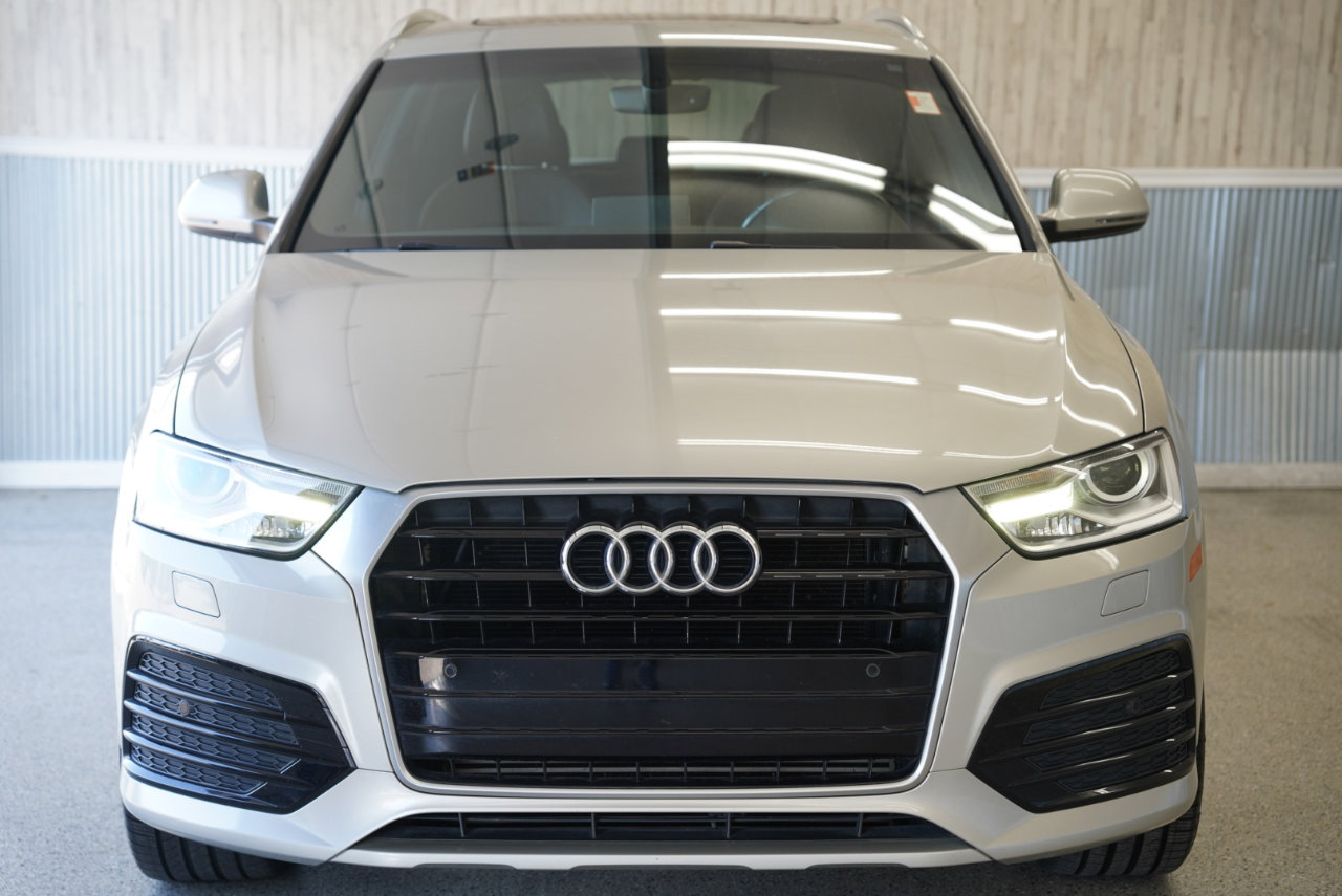 Used 2018 Audi Q3 2.0T Premium w/ Convenience Package image 3