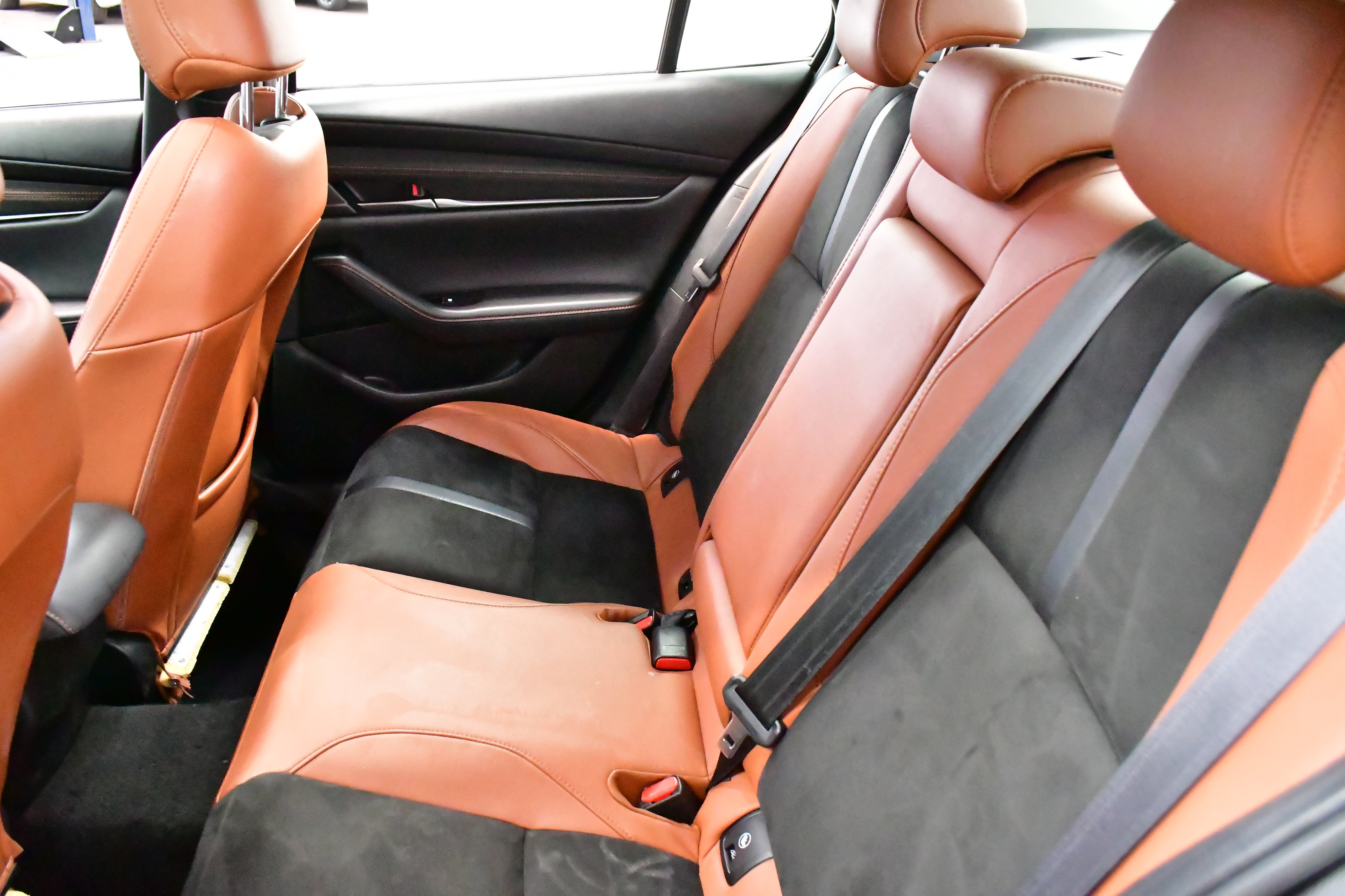 Used 2024 MAZDA MAZDA3 s image 18