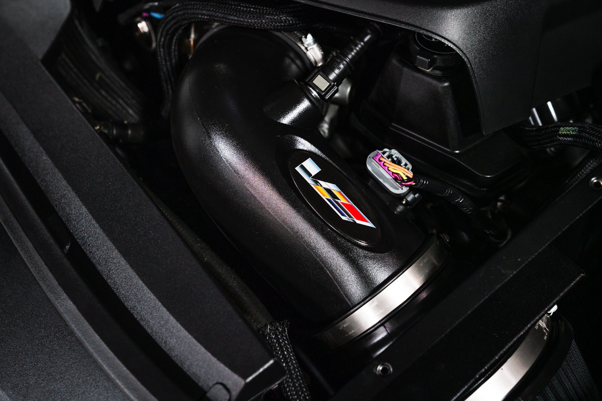 Used 2013 Cadillac CTS V w/ Wood Trim Package RWD image 39