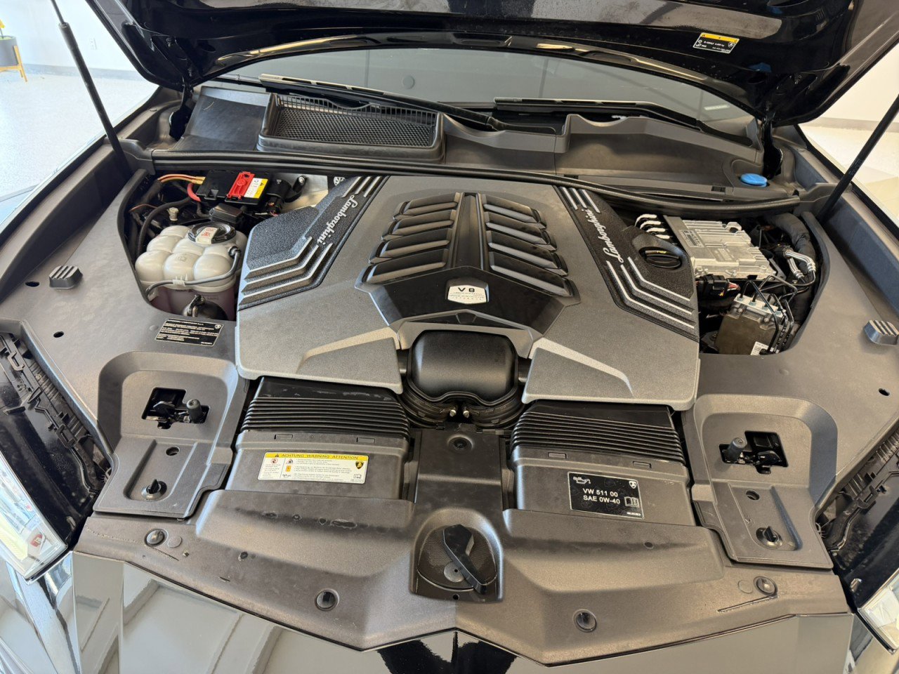 Used 2022 Lamborghini Urus image 75