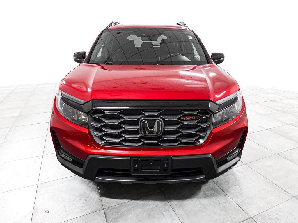 Used 2023 Honda Passport TrailSport image 2