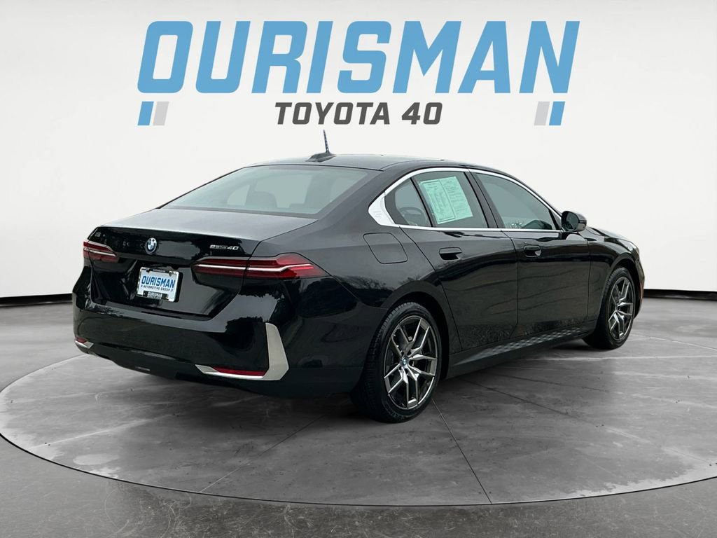 Used 2024 BMW i5 eDrive40i image 7