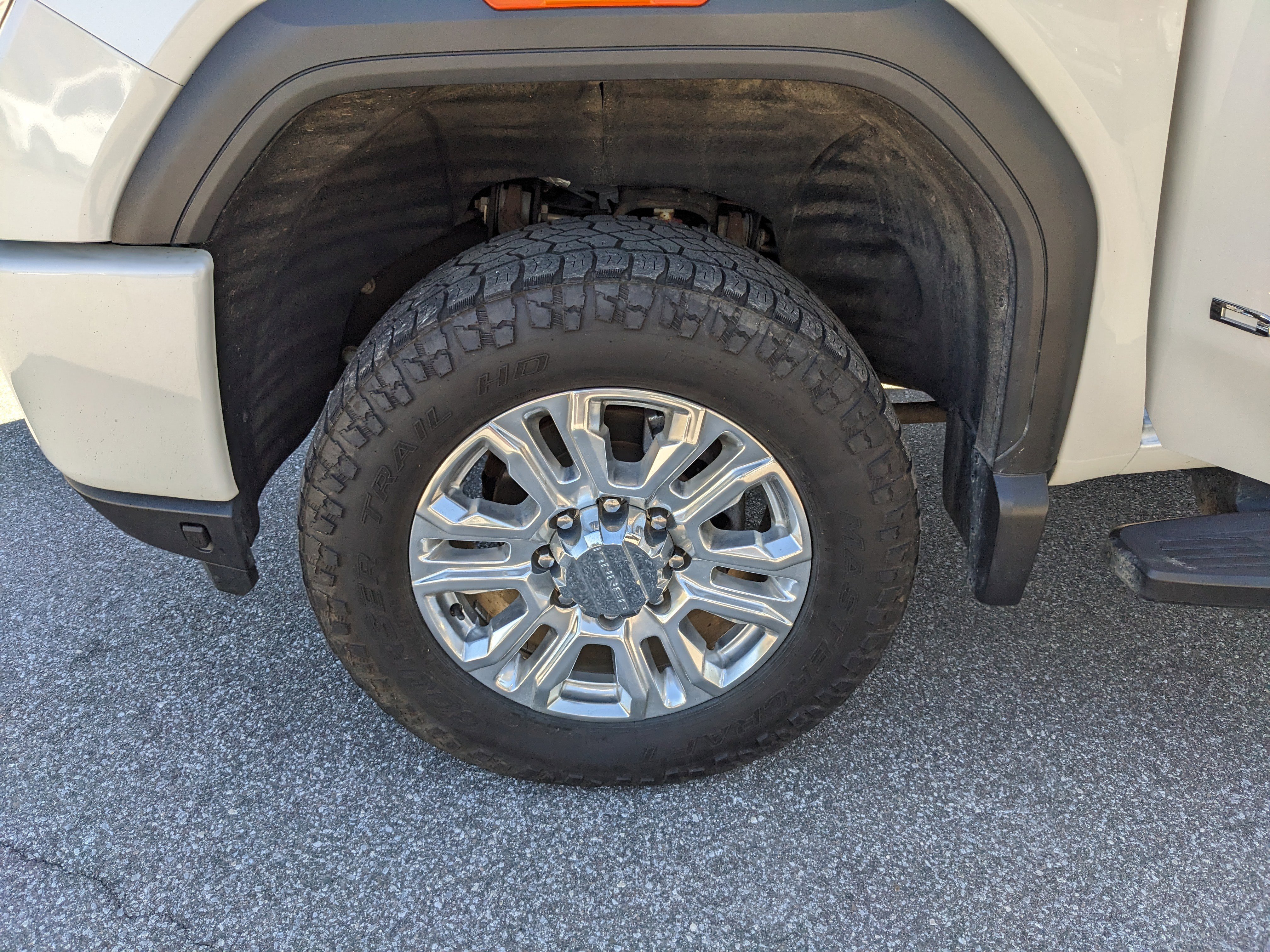 Used 2022 GMC Sierra 2500 Denali image 36