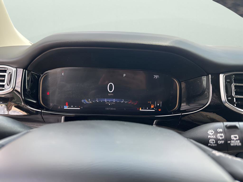 Used 2022 Jeep Wagoneer Series III w/ Premium Group I image 33