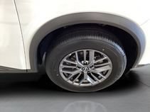 Used 2024 Nissan Rogue S AWD/4WD image 27