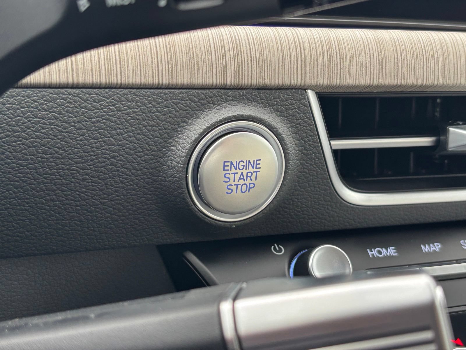 New 2026 Hyundai Sonata Limited FWD image 20