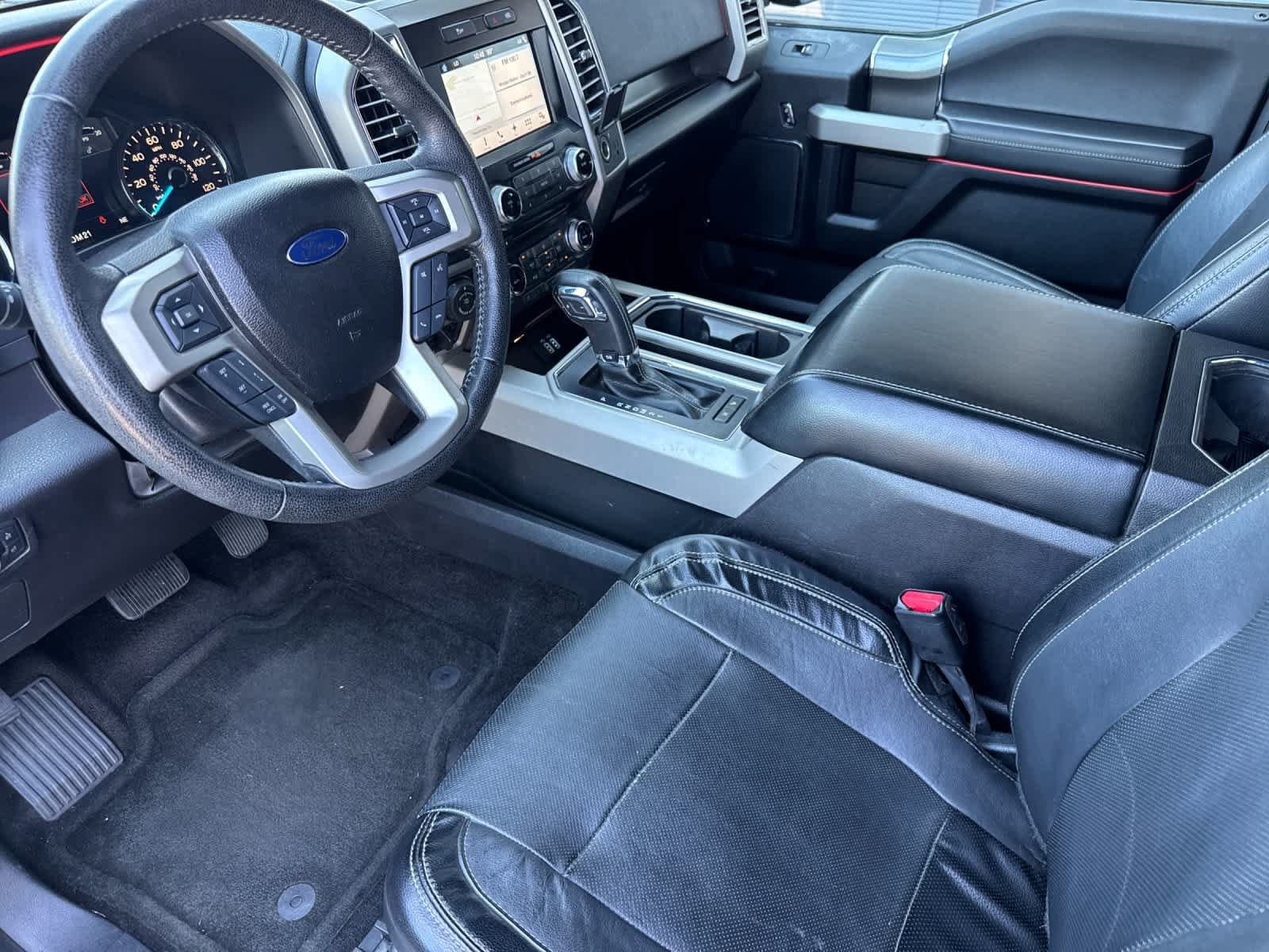 Used 2016 Ford F150 Lariat w/ Equipment Group 502A Luxury AWD/4WD image 11