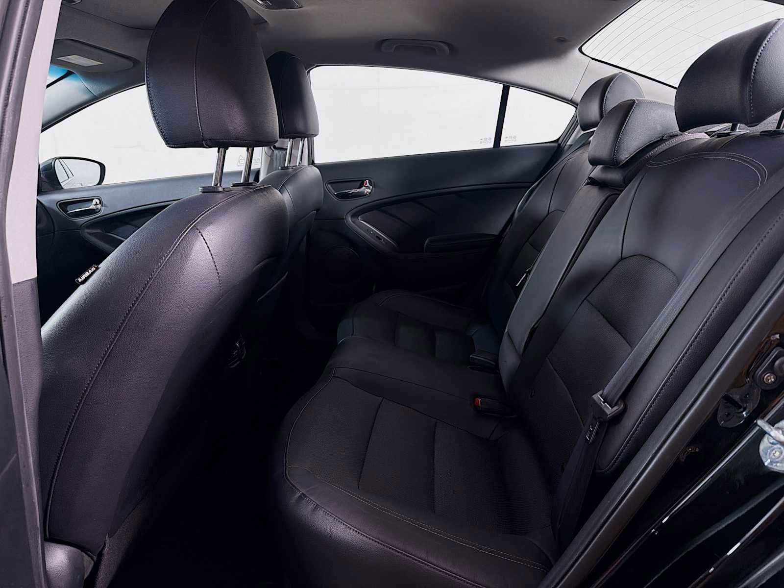 Used 2015 Kia Forte EX w/ Premium Package FWD image 22