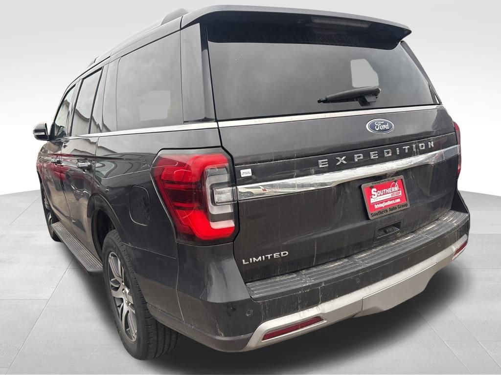 Used 2024 Ford Expedition Limited image 10