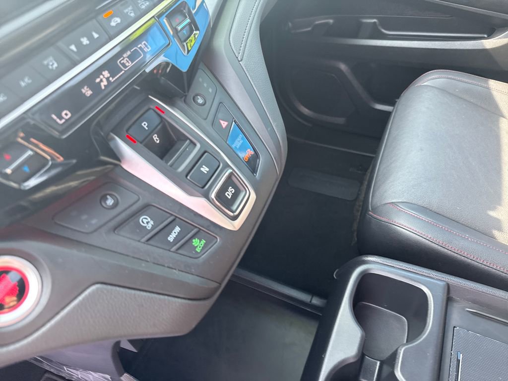 Used 2025 Honda Odyssey Sport-L image 27