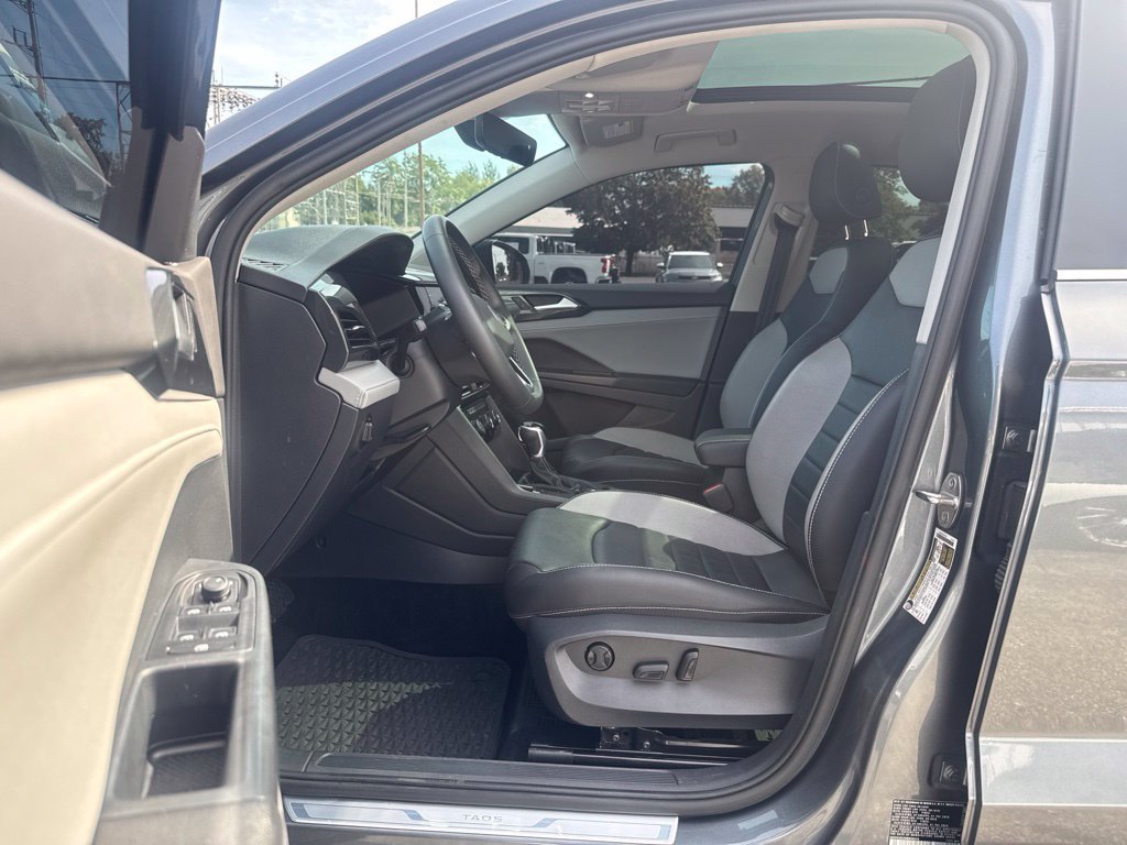 Used 2022 Volkswagen Taos SEL AWD/4WD image 13