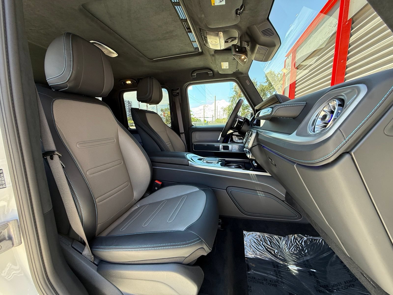 Used 2025 Mercedes-Benz G 580 w/ EQ Technology image 43