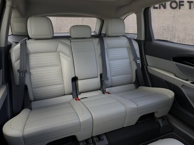 New 2026 Lincoln Nautilus Reserve AWD/4WD image 11