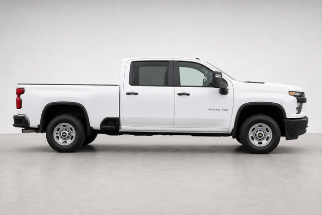 Used 2024 Chevrolet Silverado 2500 Custom w/ Custom Convenience Package AWD/4WD image 2
