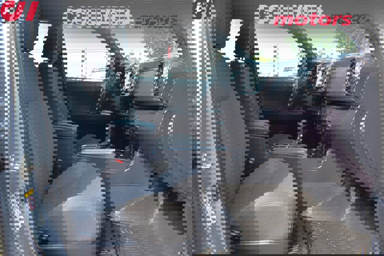 Used 2018 Toyota Tacoma TRD Off-Road image 30