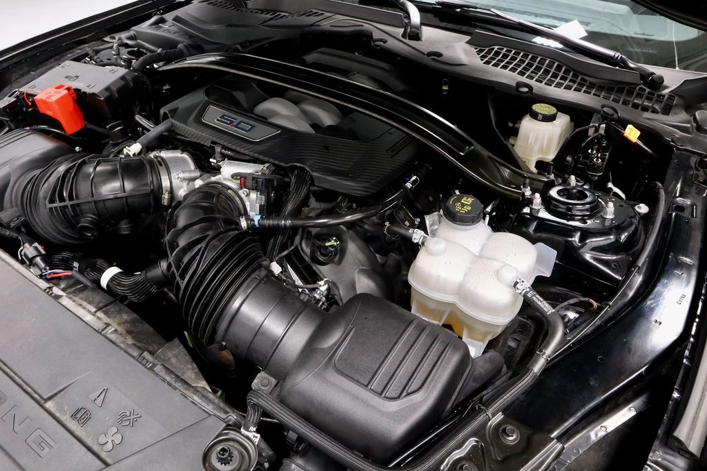 Certified 2025 Ford Mustang GT Premium image 16