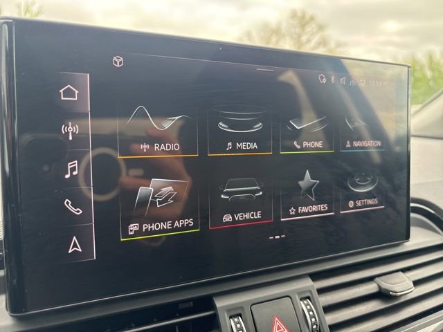 Used 2023 Audi Q5 2.0T Premium w/ Convenience Package AWD/4WD image 4