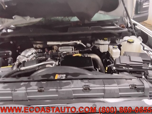 Used 2023 Chevrolet Silverado 3500 LT w/ Convenience Package image 9