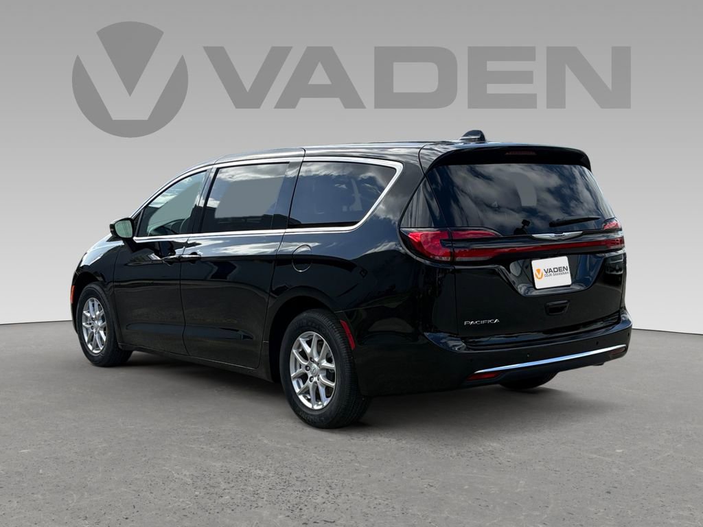 New 2026 Chrysler Pacifica Select image 23