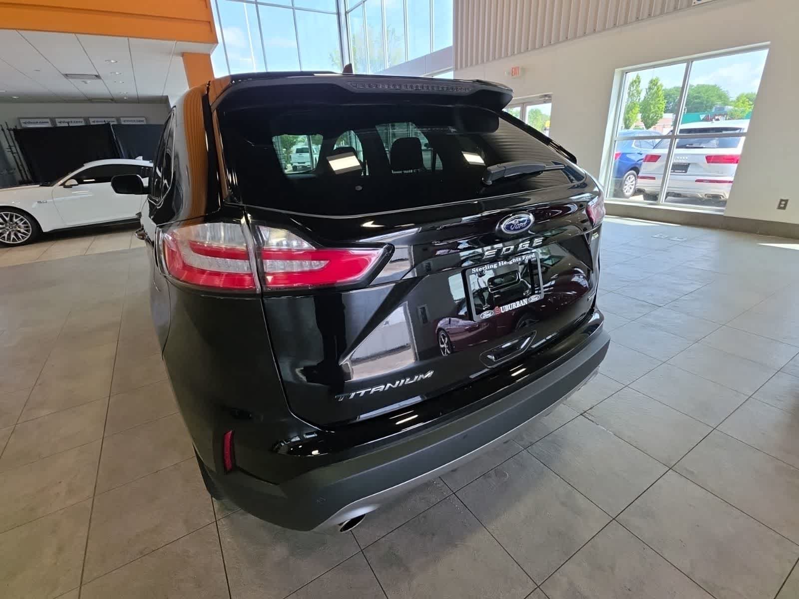 Used 2024 Ford Edge Titanium AWD/4WD image 8