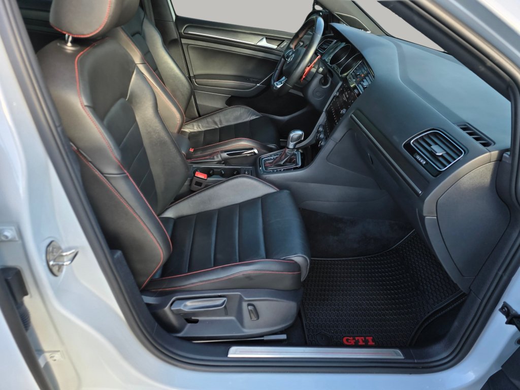 Used 2021 Volkswagen GTI Autobahn FWD image 26