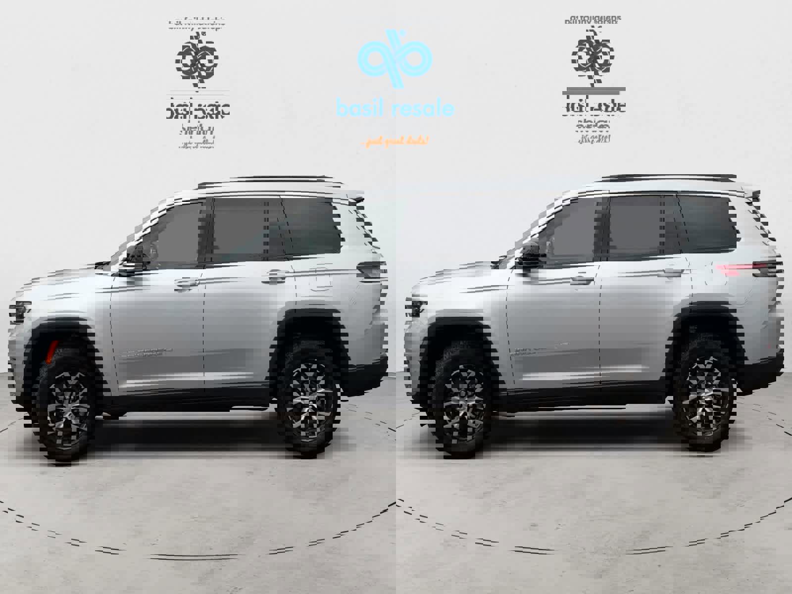 Used 2024 Jeep Grand Cherokee L Limited w/ Luxury Tech Group II image 3