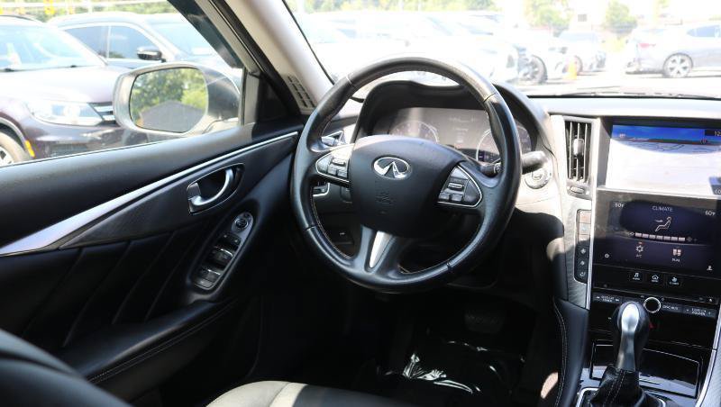 Used 2017 INFINITI Q50 Signature Edition AWD/4WD image 21