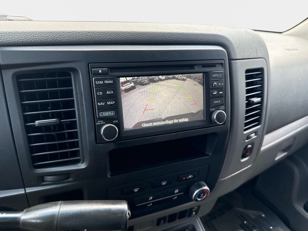 Used 2015 Nissan NV 3500 SV w/ Technology Package RWD image 23