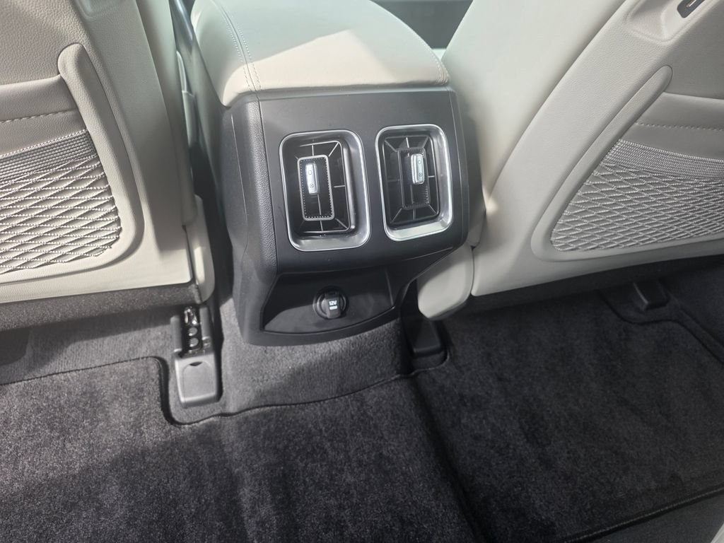Used 2025 Kia Sorento X-Line EX AWD/4WD image 12