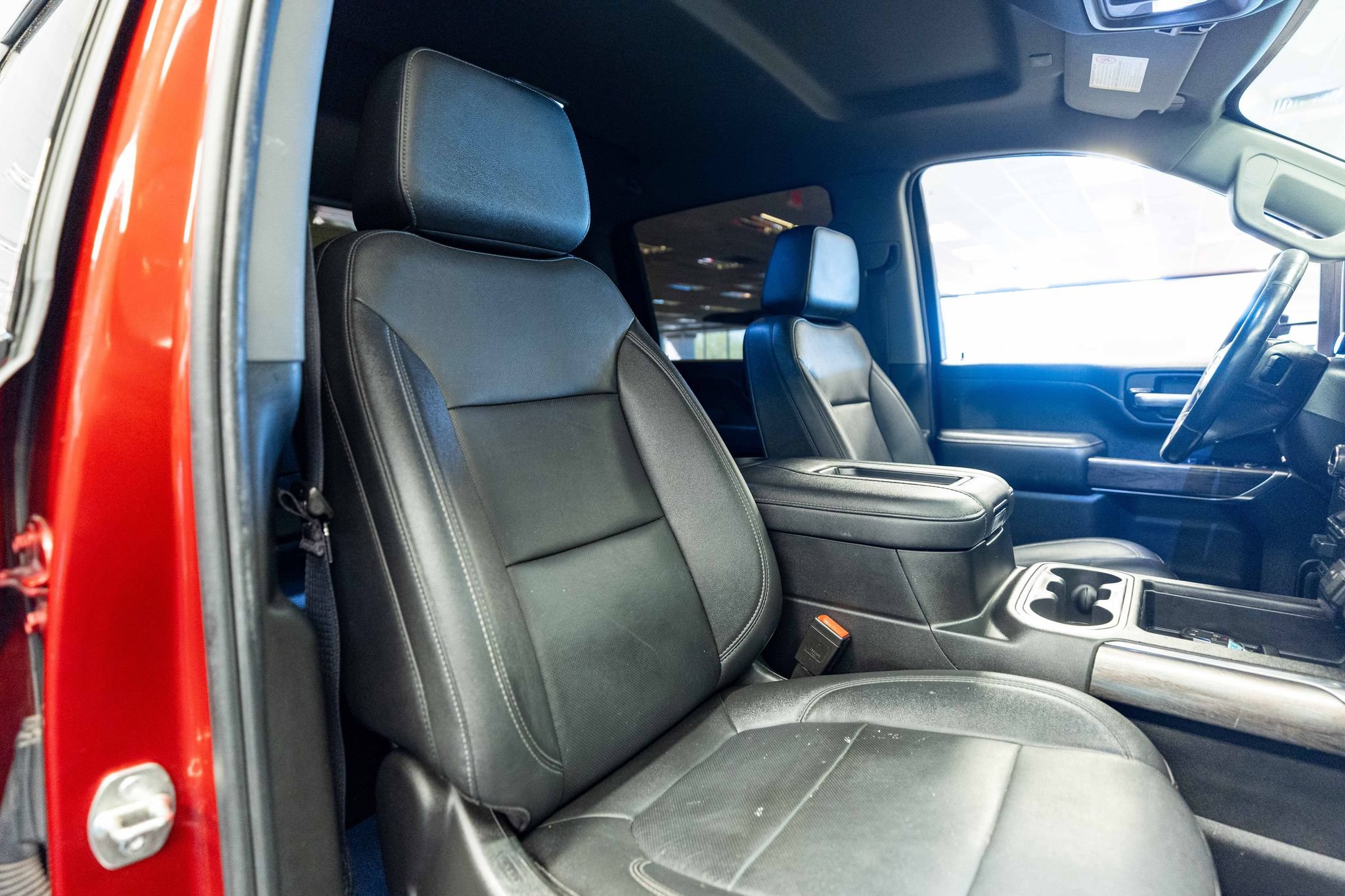 Used 2021 Chevrolet Silverado 2500 LTZ w/ LTZ Convenience Package AWD/4WD image 16