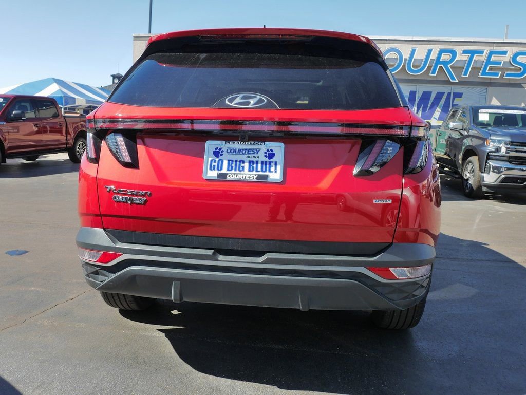 Used 2023 Hyundai Tucson SEL w/ Convenience Package AWD/4WD image 6