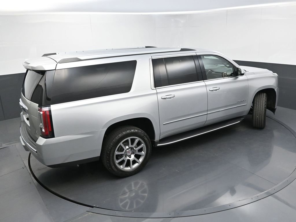 Used 2020 GMC Yukon XL Denali image 37