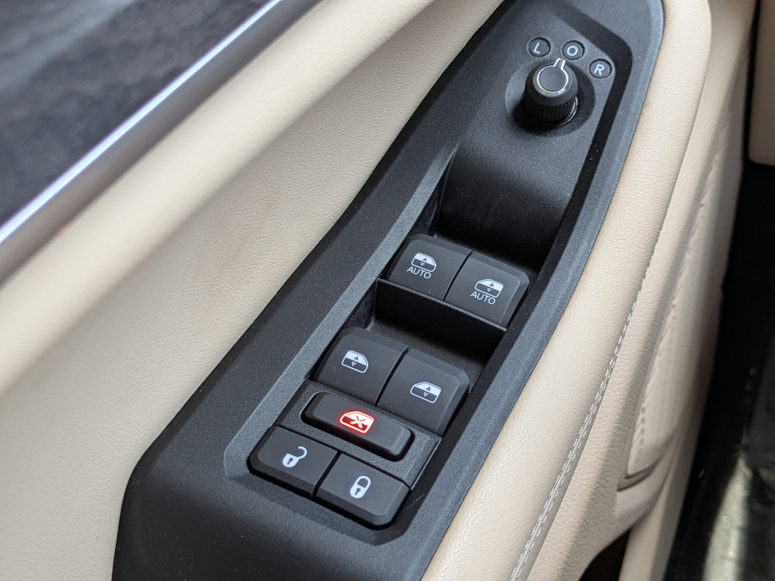 Certified 2024 Jeep Grand Cherokee Limited image 18