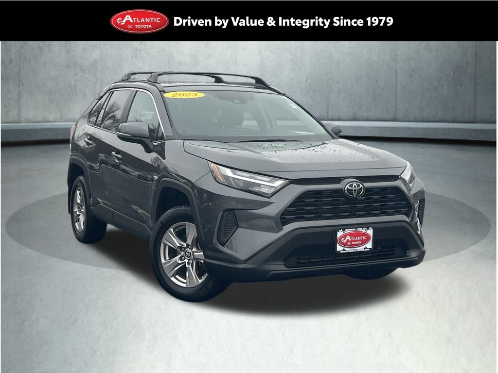 Used 2023 Toyota RAV4 XLE w/ Convenience Package image 1