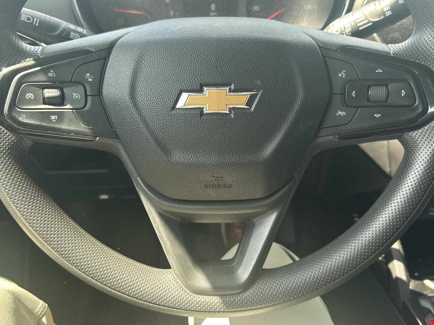 Used 2023 Chevrolet TrailBlazer LT w/ Convenience Package AWD/4WD image 12