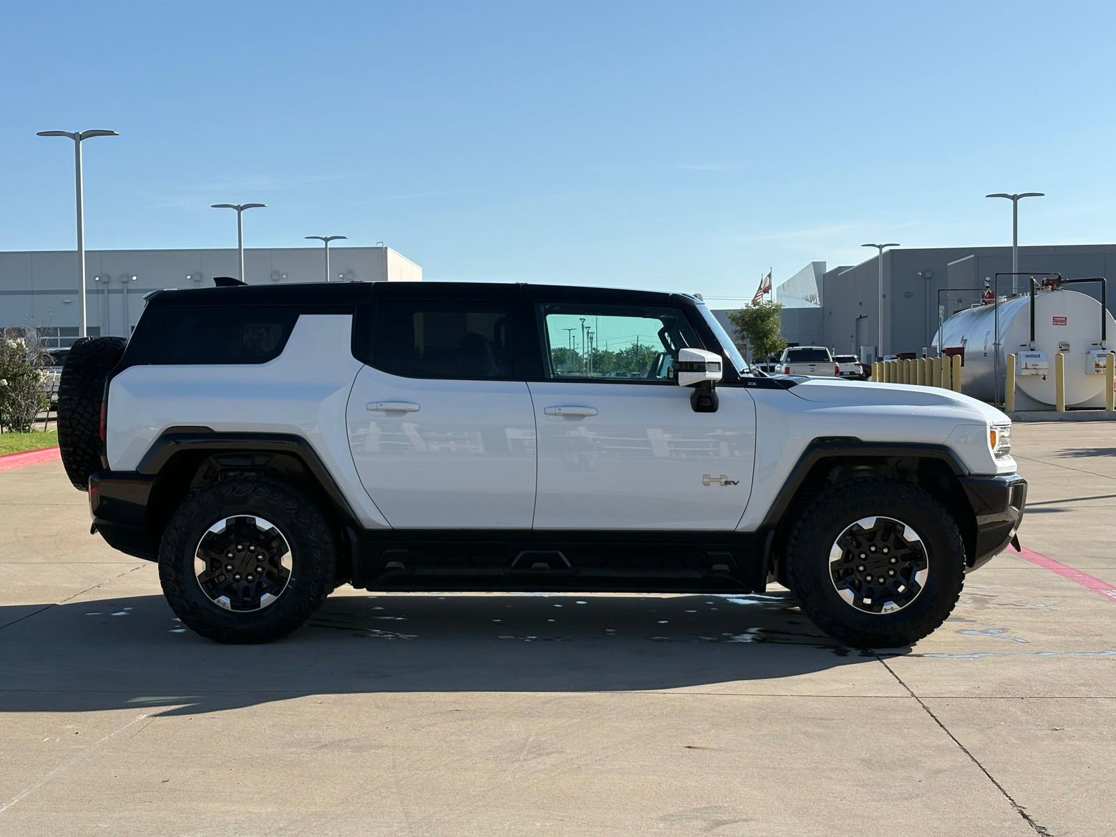 Used 2024 GMC Hummer EV 3X w/ Extreme Off-Road Package AWD/4WD image 7