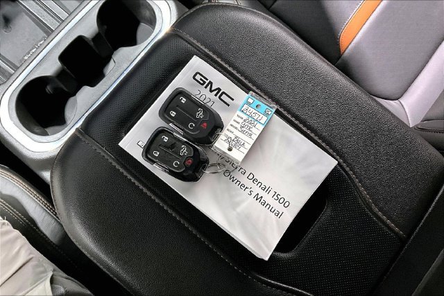 Used 2021 GMC Sierra 1500 AT4 w/ AT4 Value Package AWD/4WD image 46