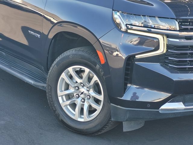 Used 2022 Chevrolet Tahoe LT w/ Luxury Package AWD/4WD image 3