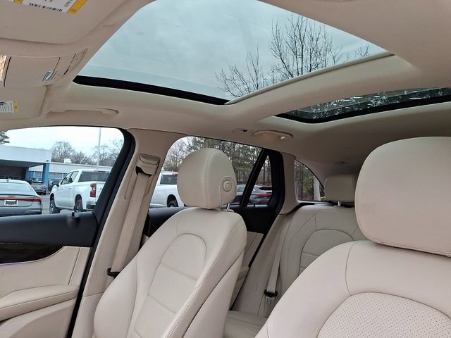 Used 2022 Mercedes-Benz GLC 300 w/ Premium Package Lite image 18