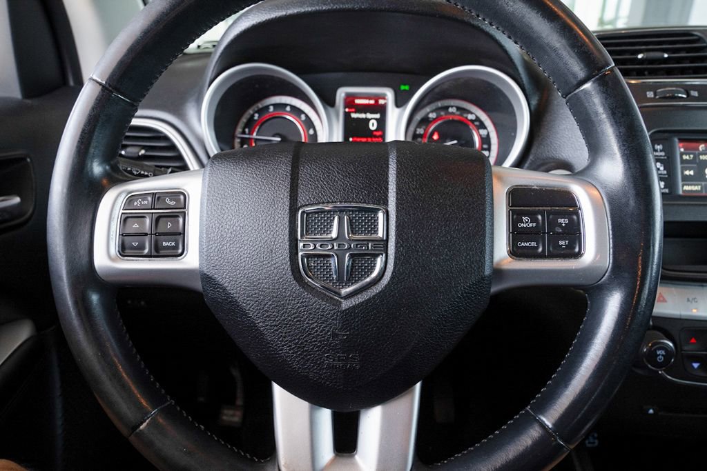 Used 2018 Dodge Journey SXT w/ Blacktop Package FWD image 18