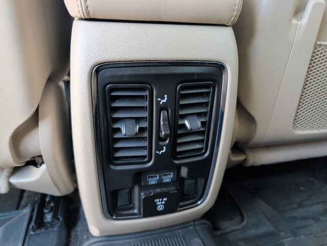 Used 2021 Jeep Grand Cherokee Limited w/ Premium Lighting Group AWD/4WD image 29