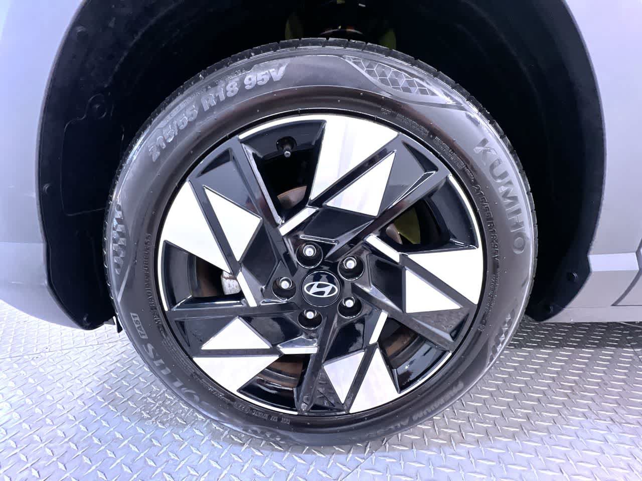 Used 2024 Hyundai Kona SEL FWD image 10