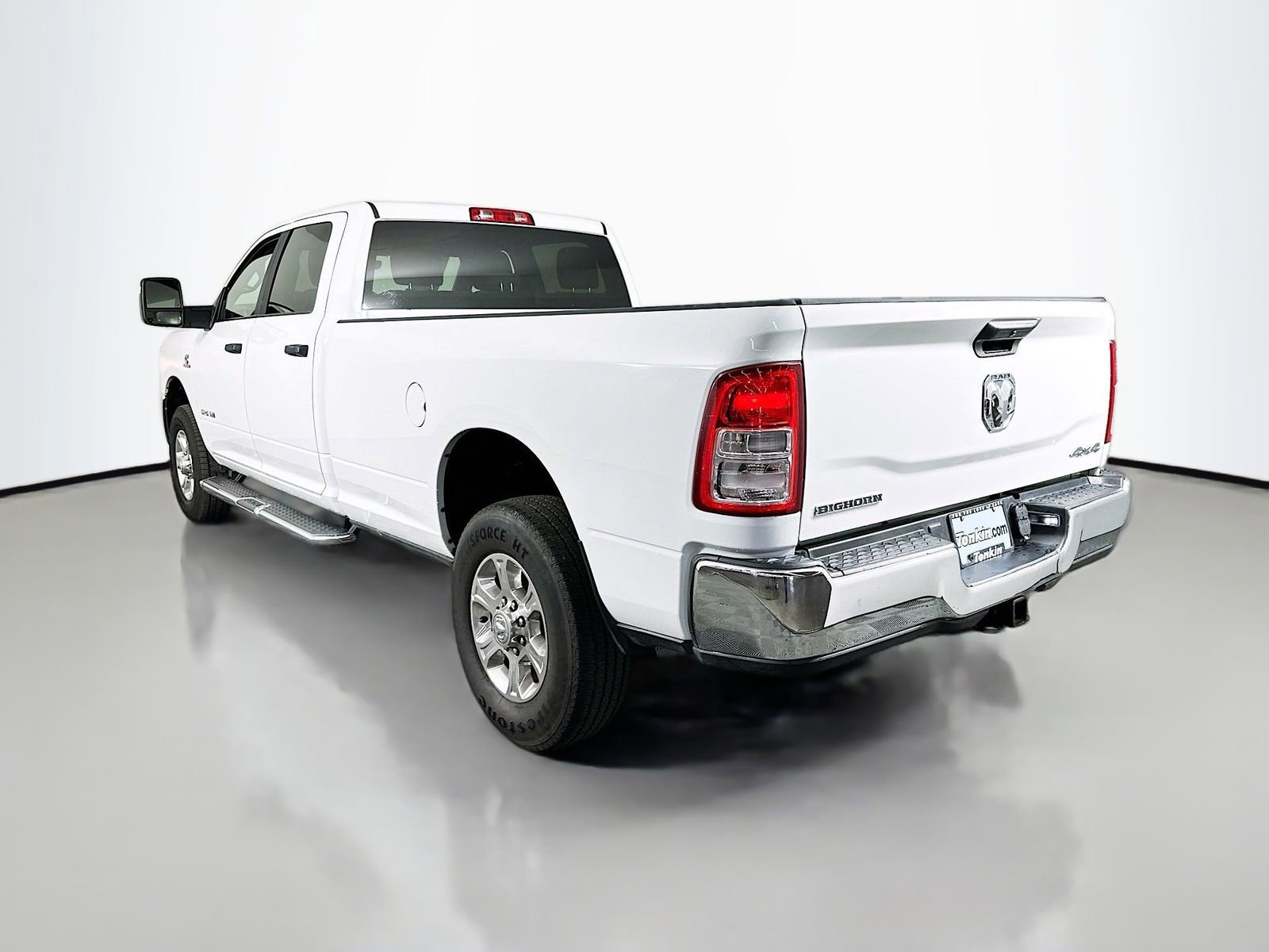 Used 2024 RAM 3500 Big Horn AWD/4WD image 9
