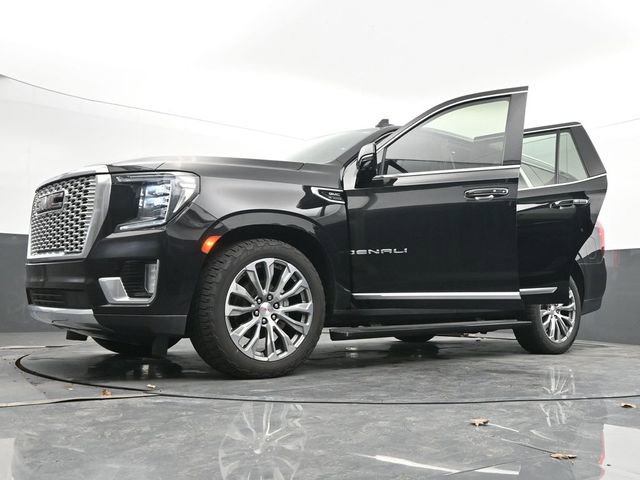 Used 2022 GMC Yukon Denali w/ Denali Premium Package image 76