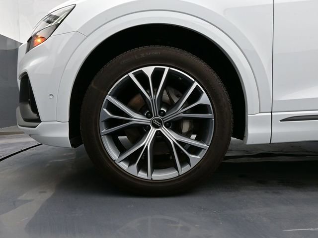 Used 2023 Audi Q8 Premium Plus image 6