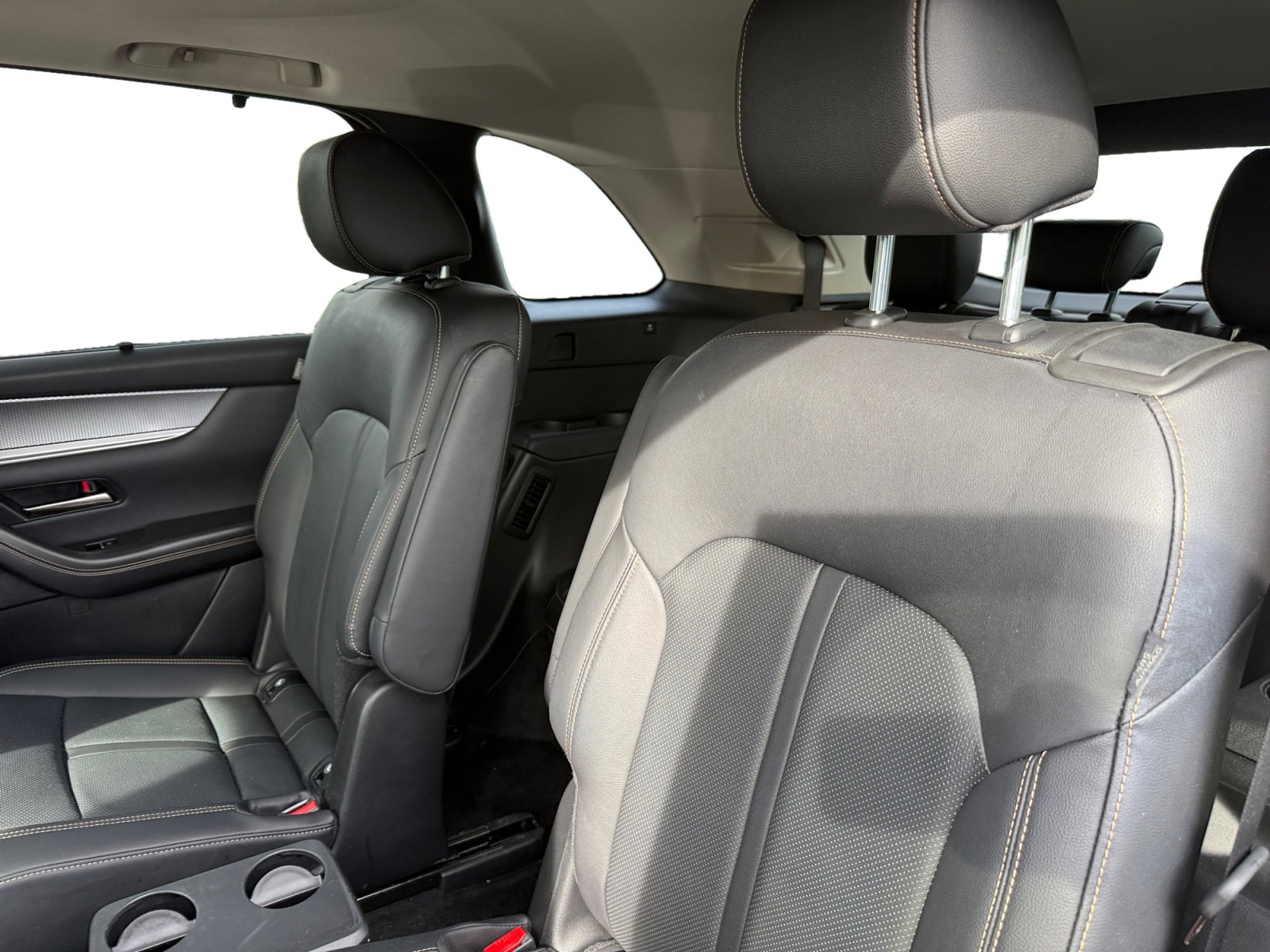 Certified 2024 MAZDA CX-90 Plug-In Hybrid w/ Preferred image 16