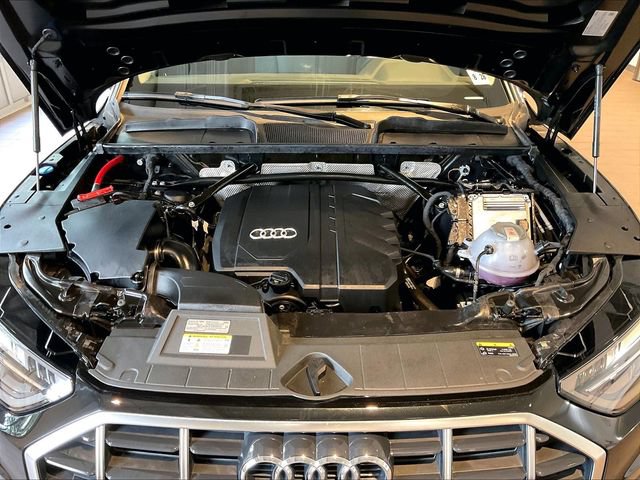 Used 2023 Audi Q5 Premium w/ Convenience Package AWD/4WD image 21