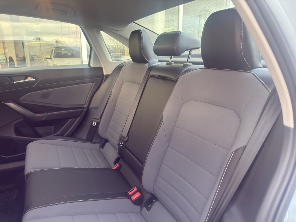 New 2026 Volkswagen Jetta SE image 14