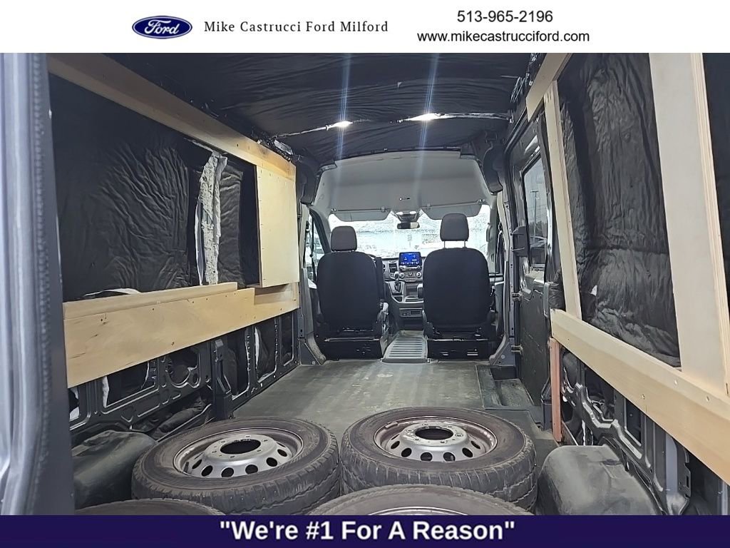 Used 2021 Ford Transit 150 Medium Roof AWD image 10